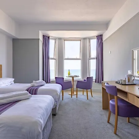 Отель The Beresford 3*